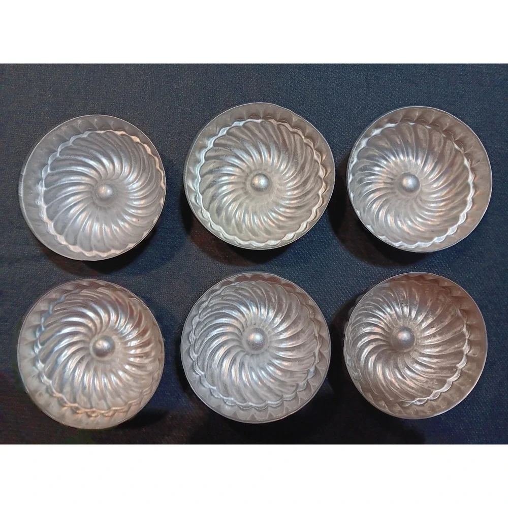 Vintage Aluminum Mini Jello Molds Set of 6 Silver Round Swirl Fluted 3.5‎ Inch